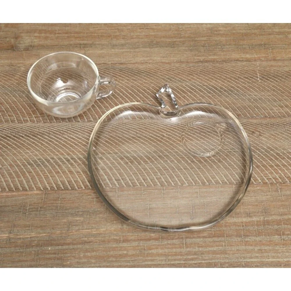 Hazel Atlas Orchard Apple‎ Shaped Plates and Cups, 8 pc set